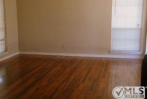 4th image of 4601 Deville Dr