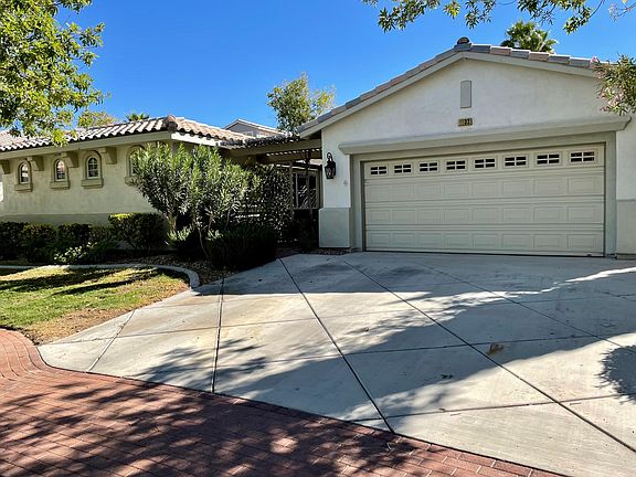 two car garage and front of home