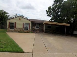 2407 32nd St, Lubbock, TX 79411