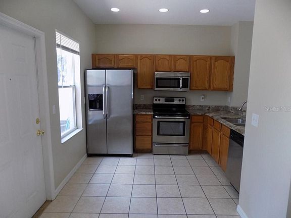 5th image of 701 4th Ave S #701