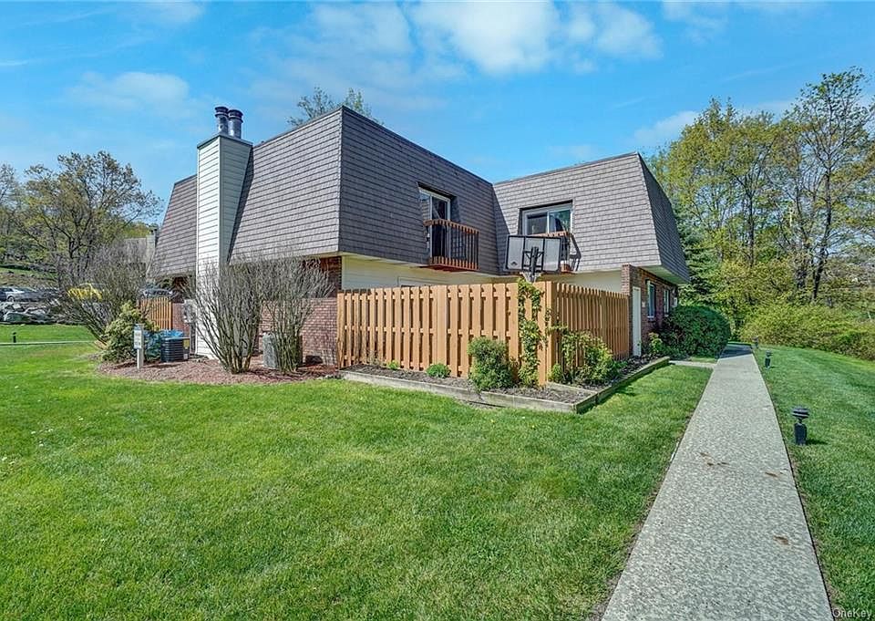 1st image of 98 Laudaten Way