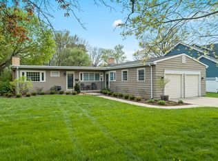 124 E Elm St, Wheaton, IL 60189