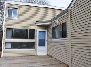 184 W Main St APT A, East lyme, CT 06357