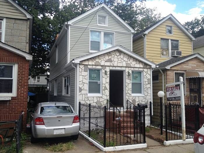 1st image of 11521 146th St