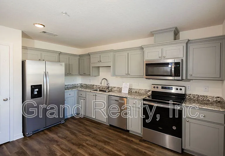 6283 Holland Rd — Photo 6