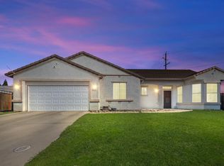 19070 N Falcon Ct, Lockeford, CA 95237