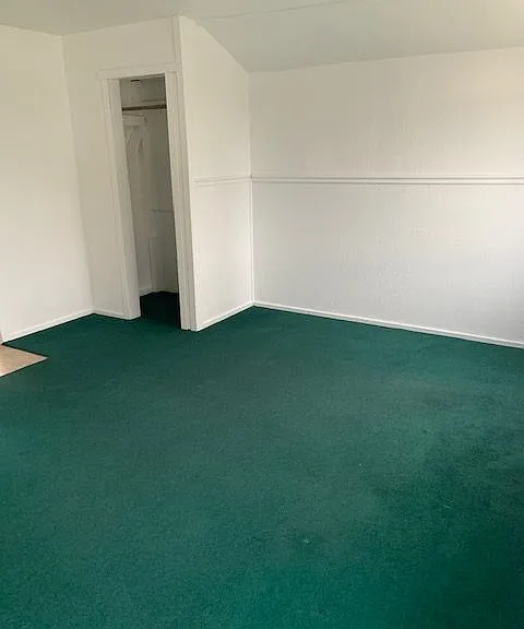 585 Bello St — Photo 6