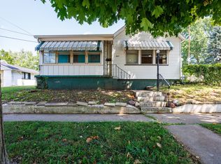 807 N Western Ave, Bloomington, IL 61701