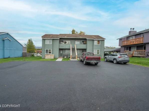 7325 Bearfoot Cir, Anchorage, AK 99502