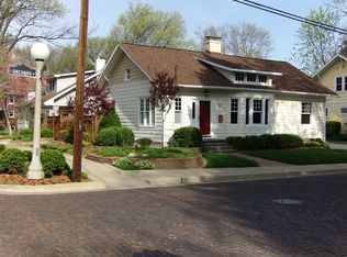 907 S Orchard St, Urbana, IL