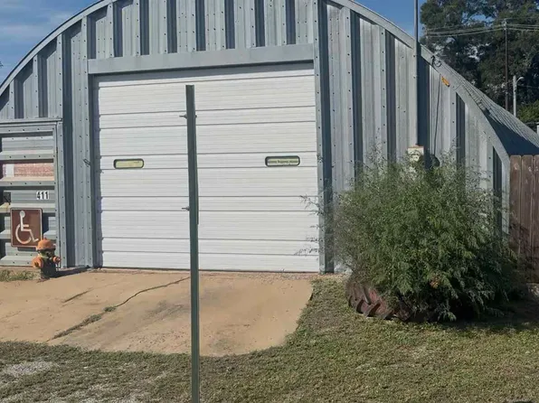 411 E Main St, Fairfax, OK 74637