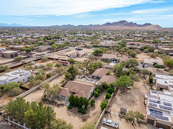4th image of 2321 W DESERT HILLS Drive