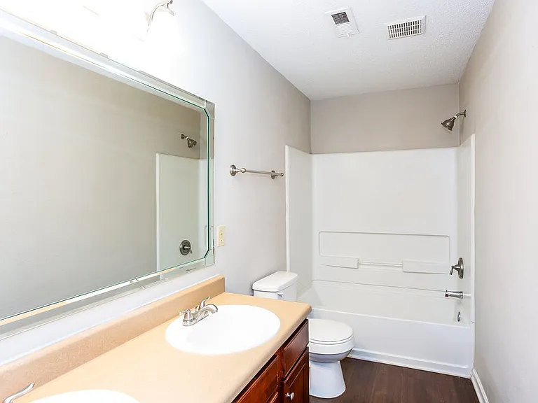 719 Capstone Ave — Photo 16