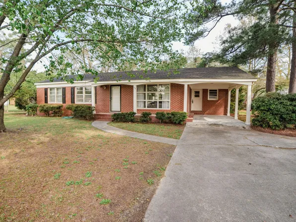59 Evergreen School Road, Evergreen, NC 28438