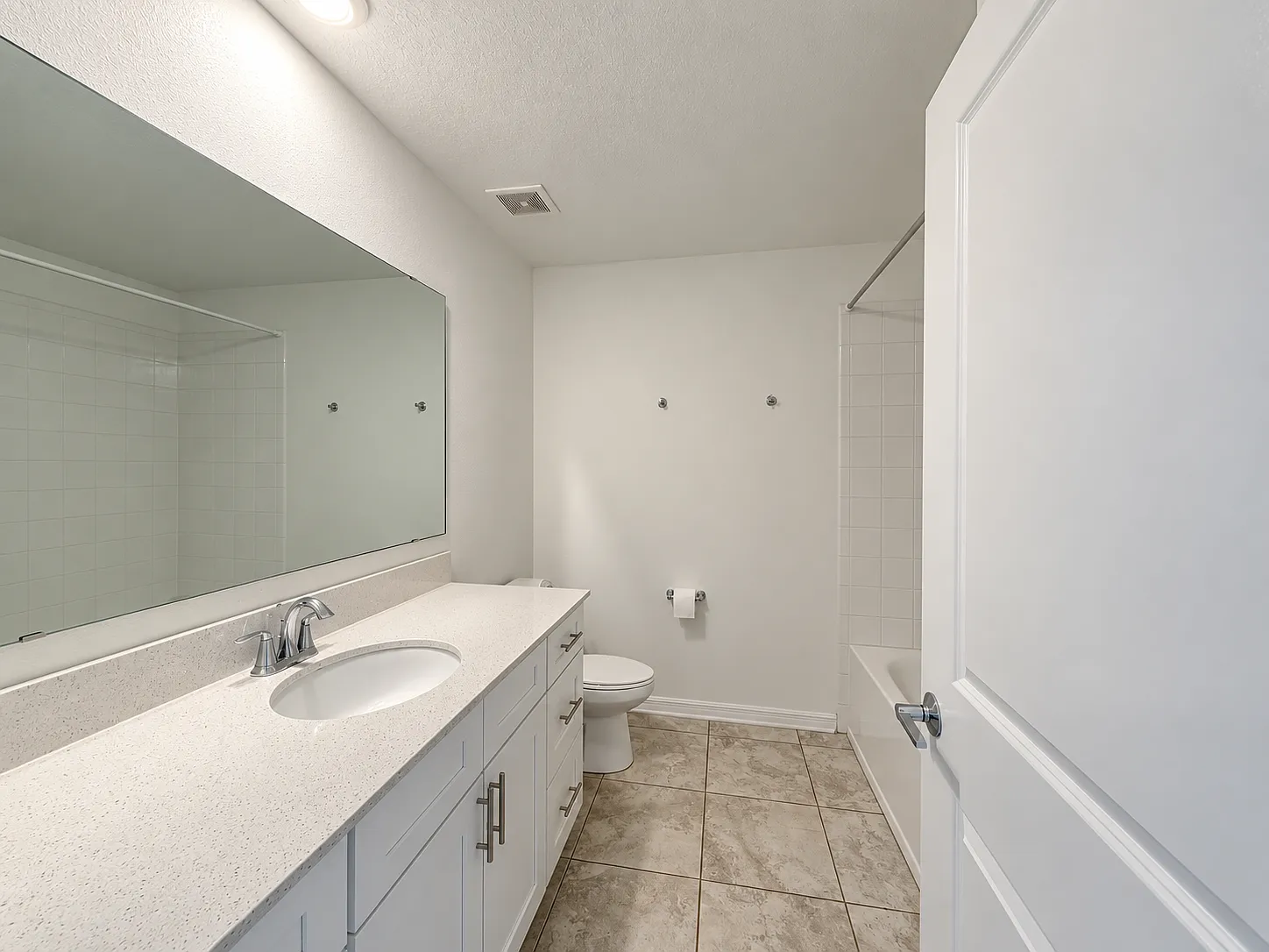 4 bed, 1849 sqft, $2,295 — Photo 4