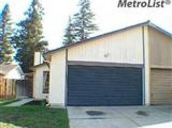 1st image of 1296 Spruce Ln APT 11