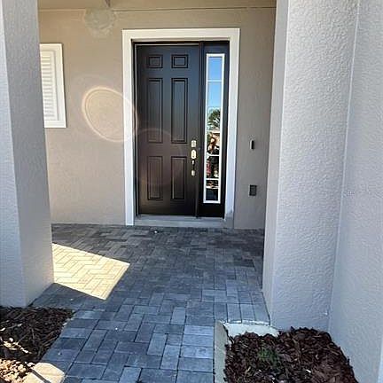 2nd image of 184 Bottle Brush Dr