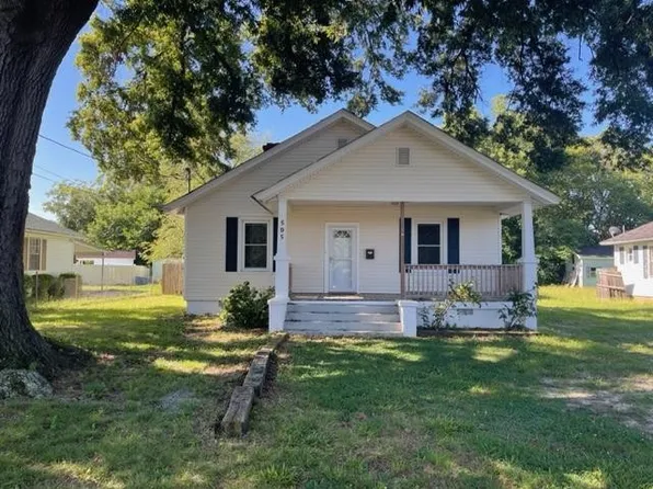 505 W East St, Erwin, NC 28339