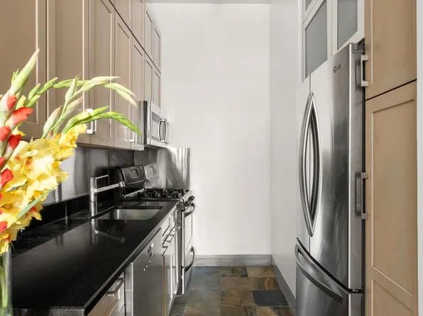 159 Madison Avenue image 5 of 14