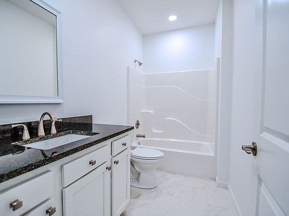 2nd image of 515 Cherry Ln #515