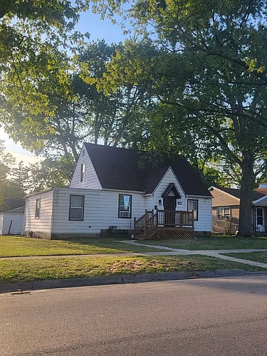 357 S Gordon Ave Photo 1