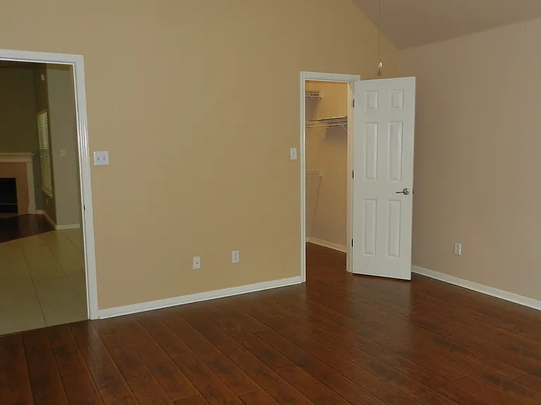 613 Hickory Run Dr — Photo 23