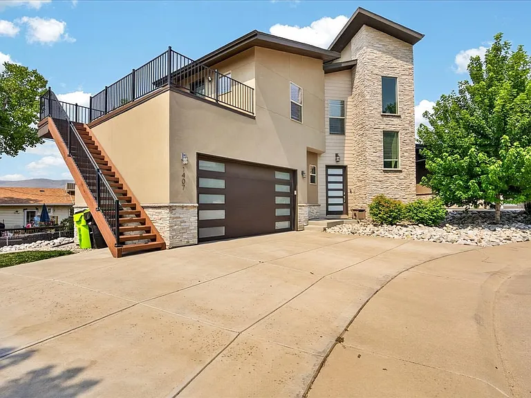 1407 Rogers Ct — Photo 51