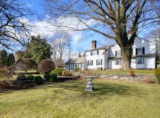 533 Merwins Ln, Fairfield, CT 06824