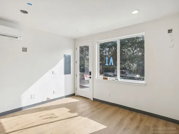 4729 21st Ave NE #7f35a1ec6, Seattle, WA 98105