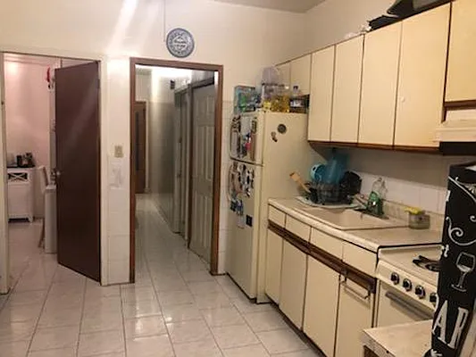 Rented by NYLA Realty | media 4