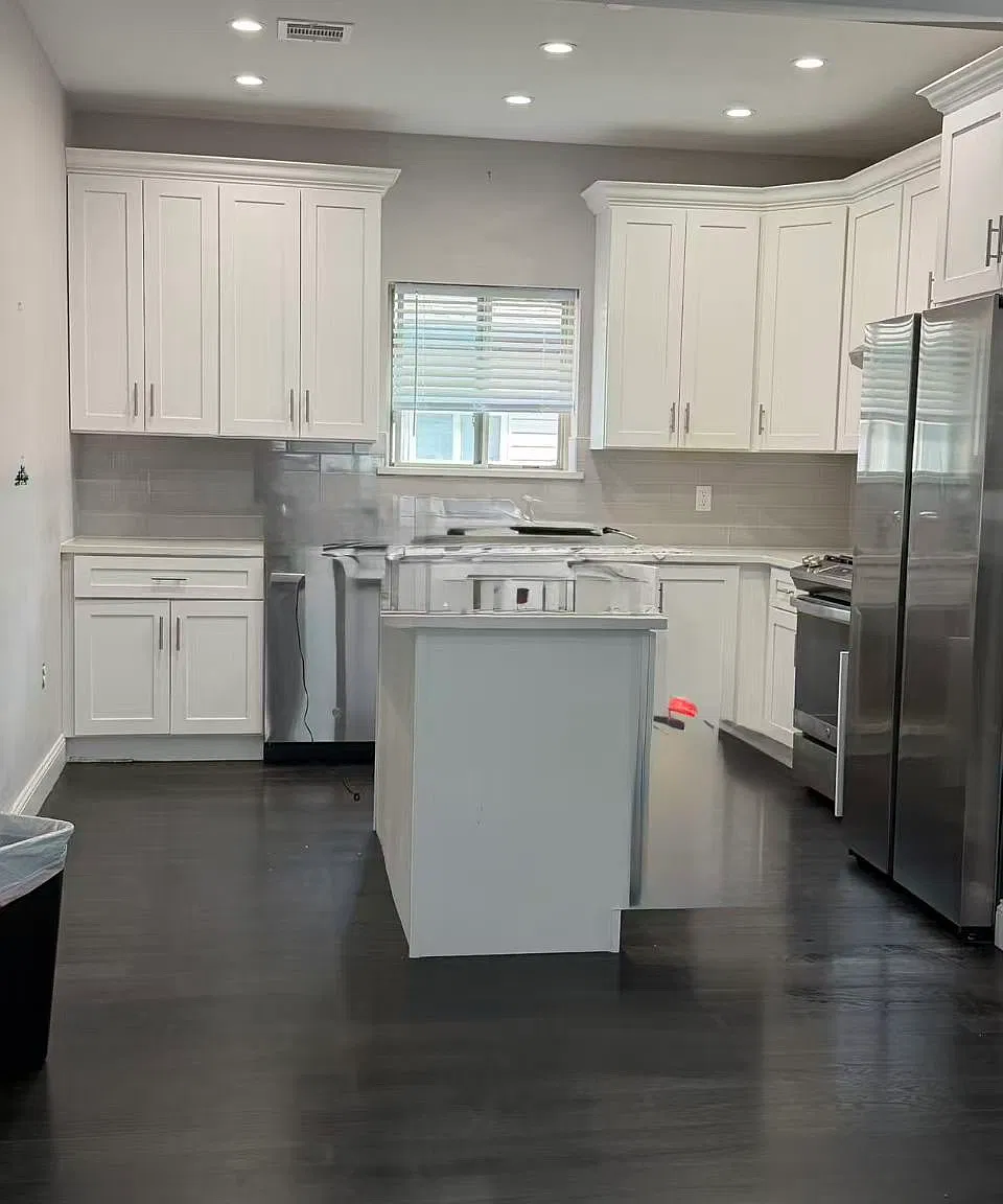 3 bed, 1235 sqft, $3,500 — Photo 1