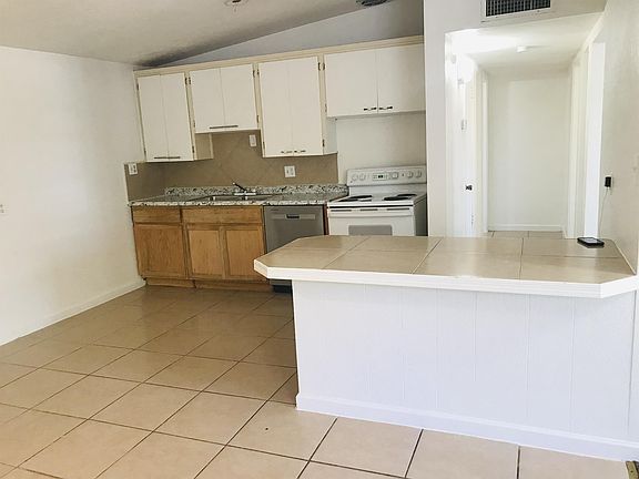3rd image of 2545 N Flanwill Blvd #A