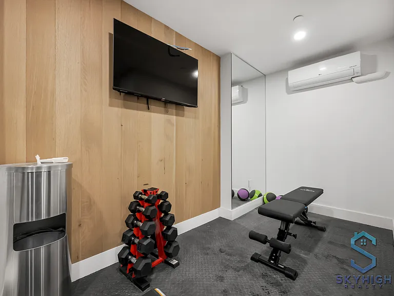 36 Howard Ave #4D — Photo 21