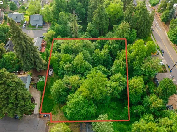 14th St #585370, Oregon City, OR 97045