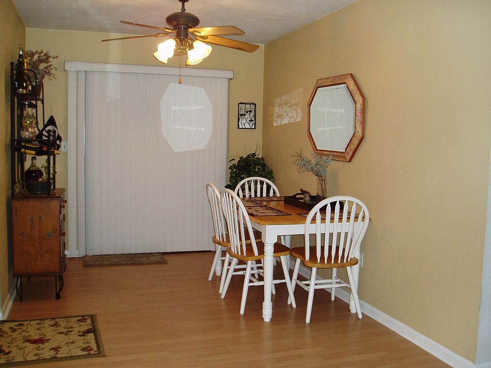 2nd image of 4521 NW 28th St
