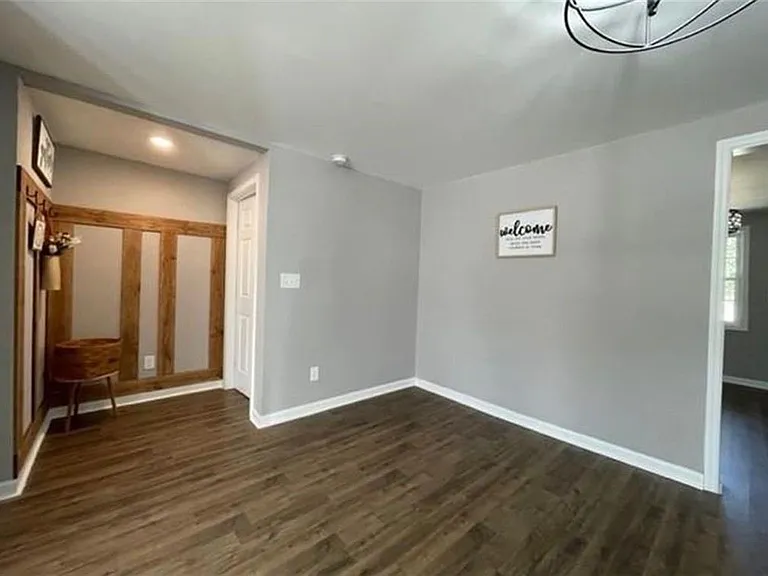3315 Plantation Rd — Photo 9