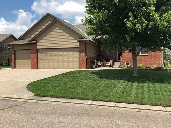 2958 N Parkdale Ct