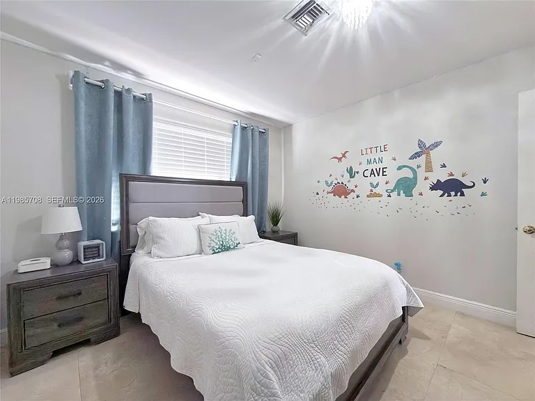 7925 SW 124th St — Photo 32