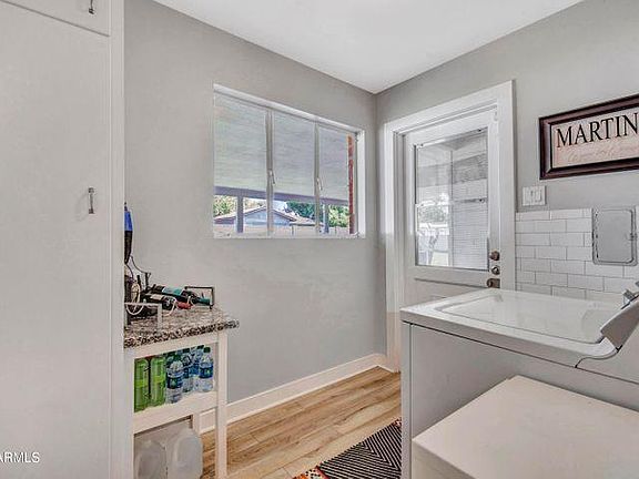 5th image of 4320 E Pinchot Ave