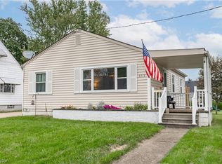 2719 11th St, Cuyahoga Falls, OH 44221