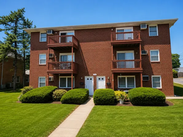 Mack Blvd, 2216 Mack Blvd APT 5, Allentown, PA 18103