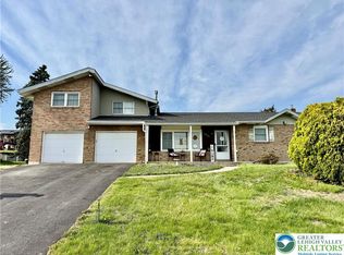 5935 Portland Dr, Bath, PA 18014