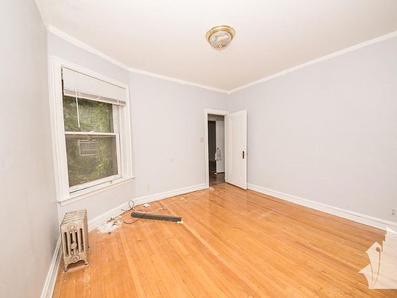 5th image of 2740 W Logan Blvd #612