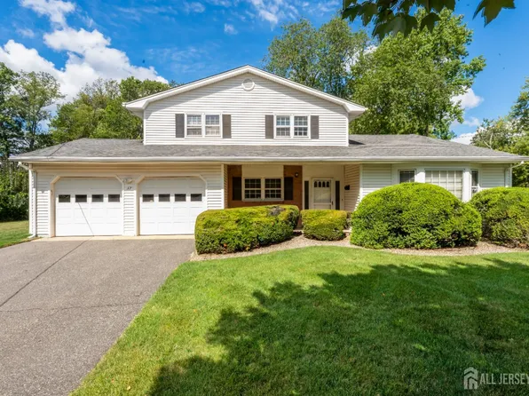 37 Jensen St, East Brunswick, NJ 08816