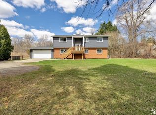 5533 Willis Rd, Ypsilanti, MI 48197