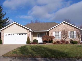 631 River Moss Dr, Saint Peters, MO 63376