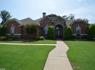 117 River Valley Loop, Maumelle, AR 72113