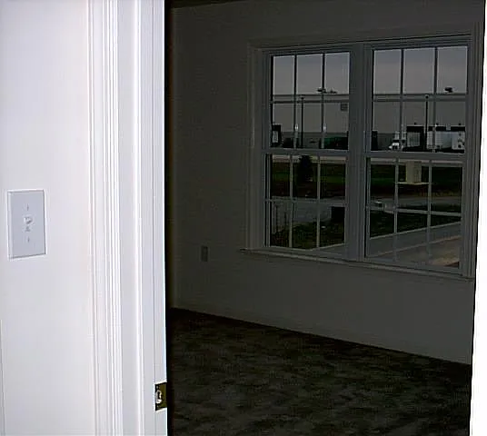 8 Mabel Ln — Photo 6