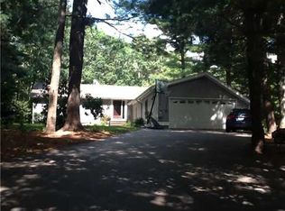 35 Walter Carey Rd, Smithfield, RI 02917