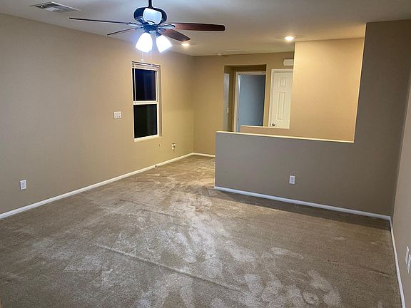 2nd Floor Den